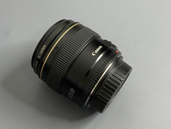 Canon EF 85mm 1.8 USM