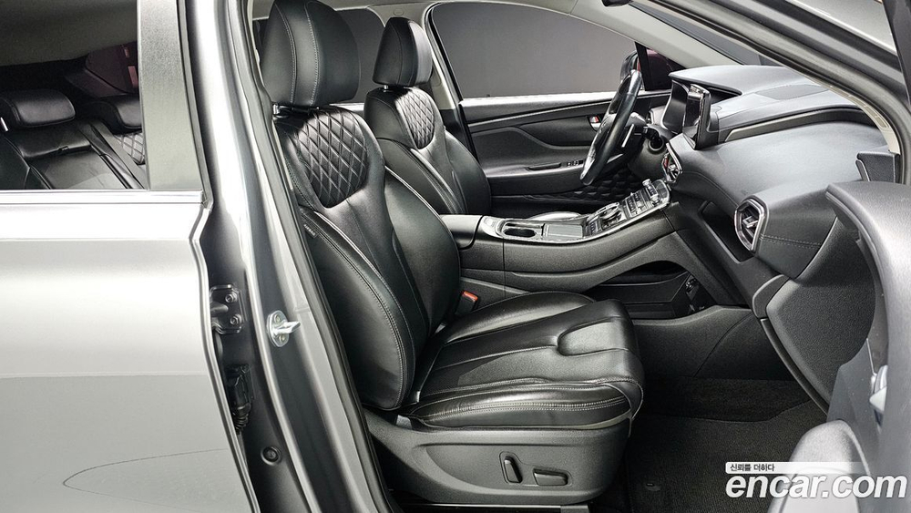 Hyundai The New Santa Fe Дизель 2.2 2WD (10.2020)
