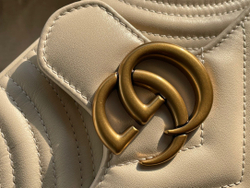 Gucci Marmont 22 cm