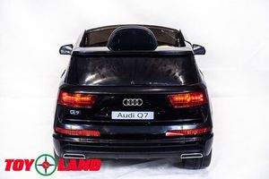 Детский электромобиль Toyland Audi Q7 высокая дверь черный