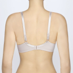 Бюстгальтер с формованными чашками на тоненьком поролоне (Размер: 70E) (Цвет: белый)