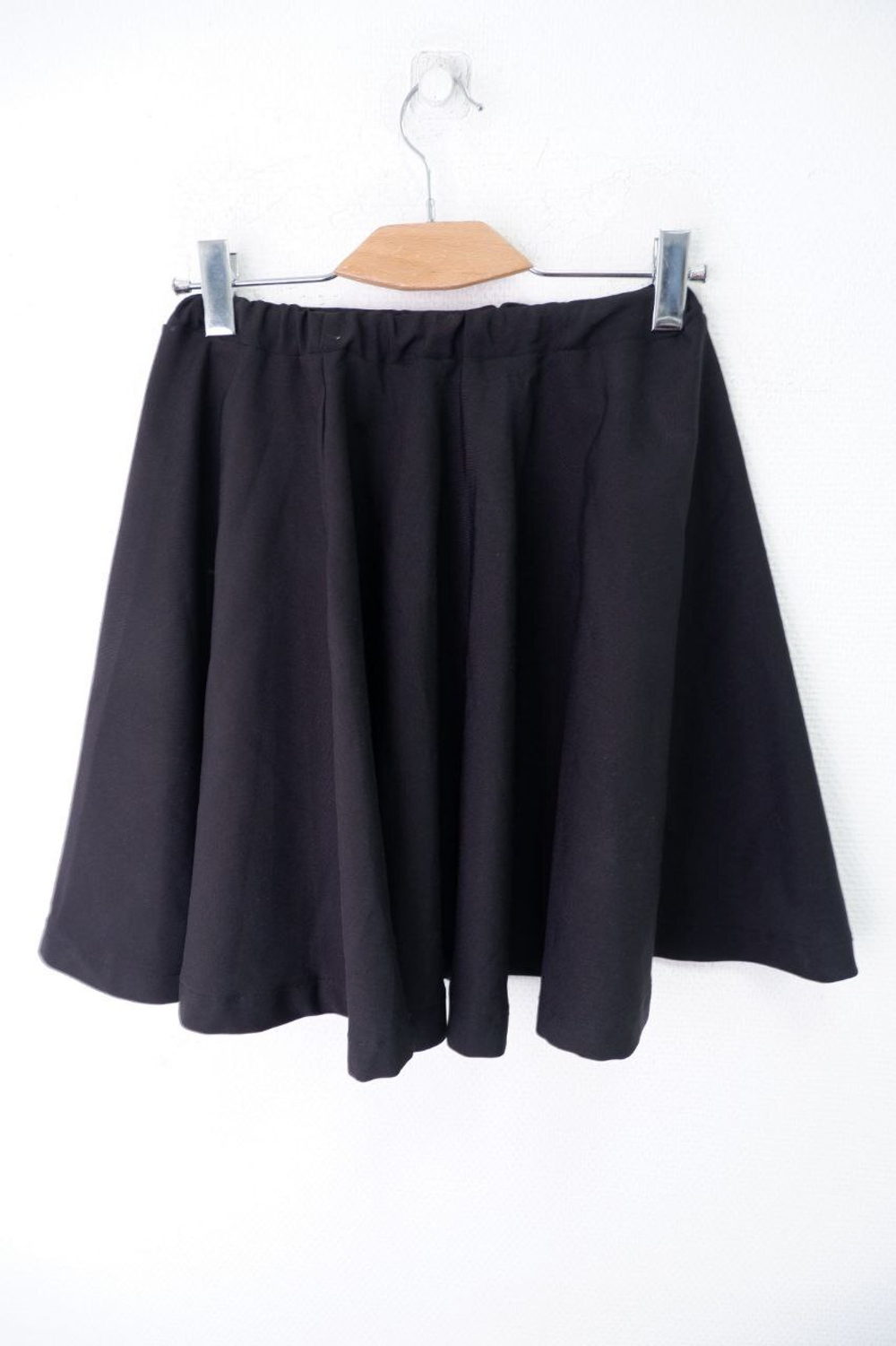 Юбка расклешенная 42 размер