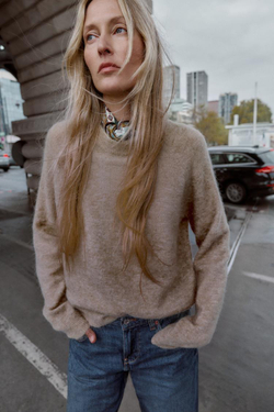 ZARA СВИТЕР ИЗ ШЕРСТИ И АЛЬПАКИ, СЕРОВАТО-КОРИЧНЕВЫЙ