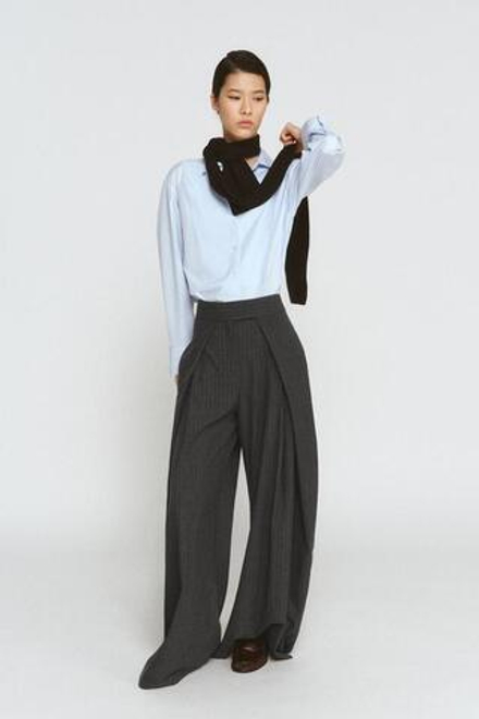 ZARA БРЮКИ WIDE LEG С ЗАЩИПАМИ — ZW COLLECTION, СЕРЫЙ