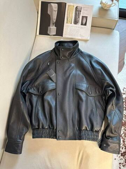 Кожаная куртка Yves Saint Laurent