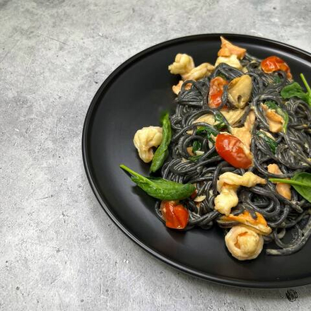Нери с морепродуктами