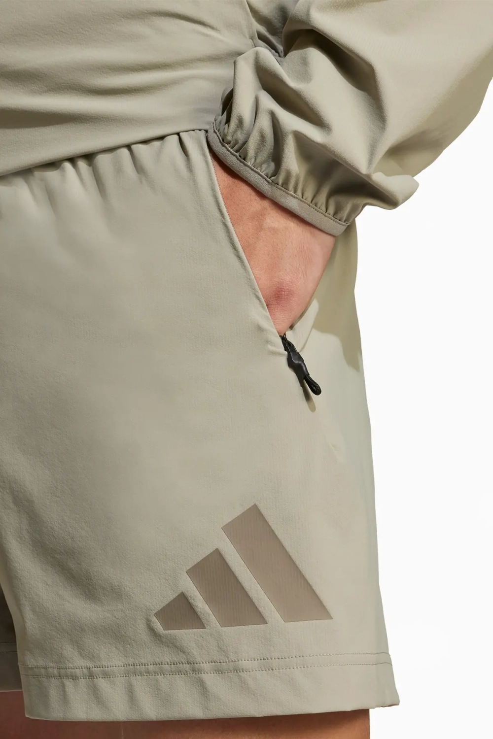 Шорты adidas Z.N.E. Woven - бежевый