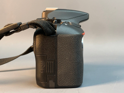Nikon D3500 Kit 18-55mm 9067 Кадров
