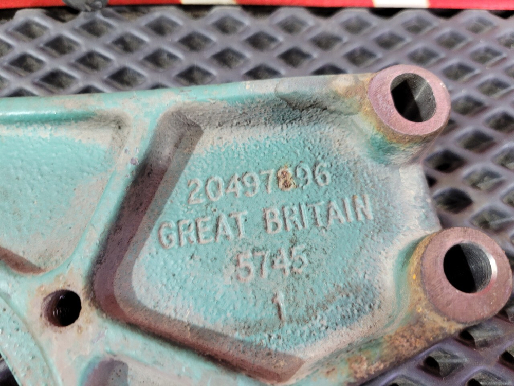 Кронштейн ролика натяжителя