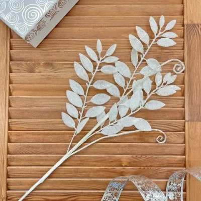 Ветка декоративная «Изящный вензель» 82 см, Белый