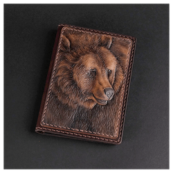 Кожаная обложка на паспорт «Медведь»