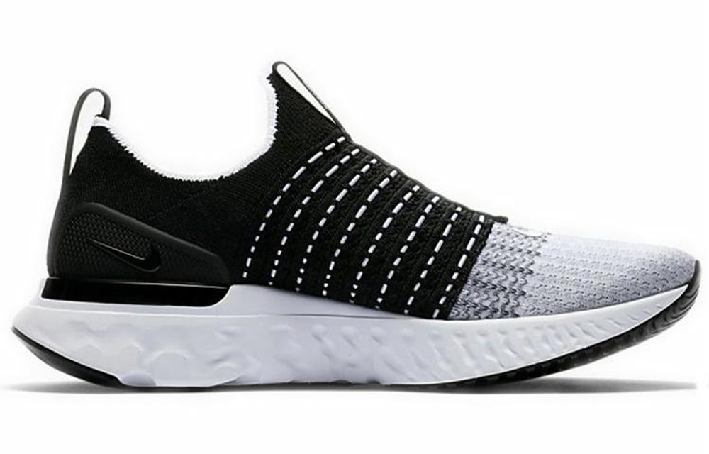 Кроссовки Nike React Phantom Run Flyknit 2