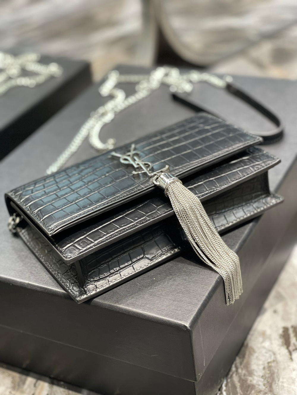 Saint Laurent Kate Chain Wallet 19 cm