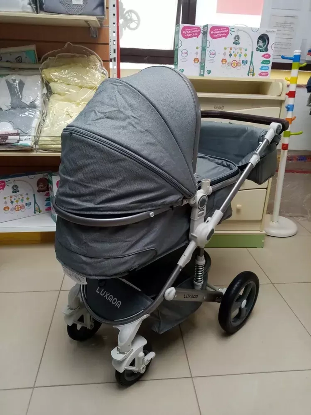 Детская коляска Luxmom 518 3в1 (серый)