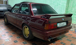 BMW E30 M3 EVO Спойлер на багажник М3 (Реплика "Стекловолокно")