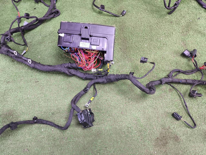 Проводка моторного отсека Chery Tiggo 4 (18-23)