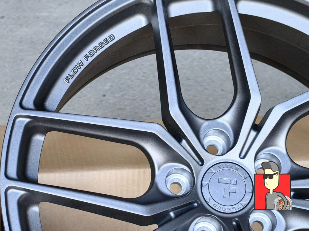 Комплект дисков Titan Forged TF51 19x9.5 et30 5x114.3