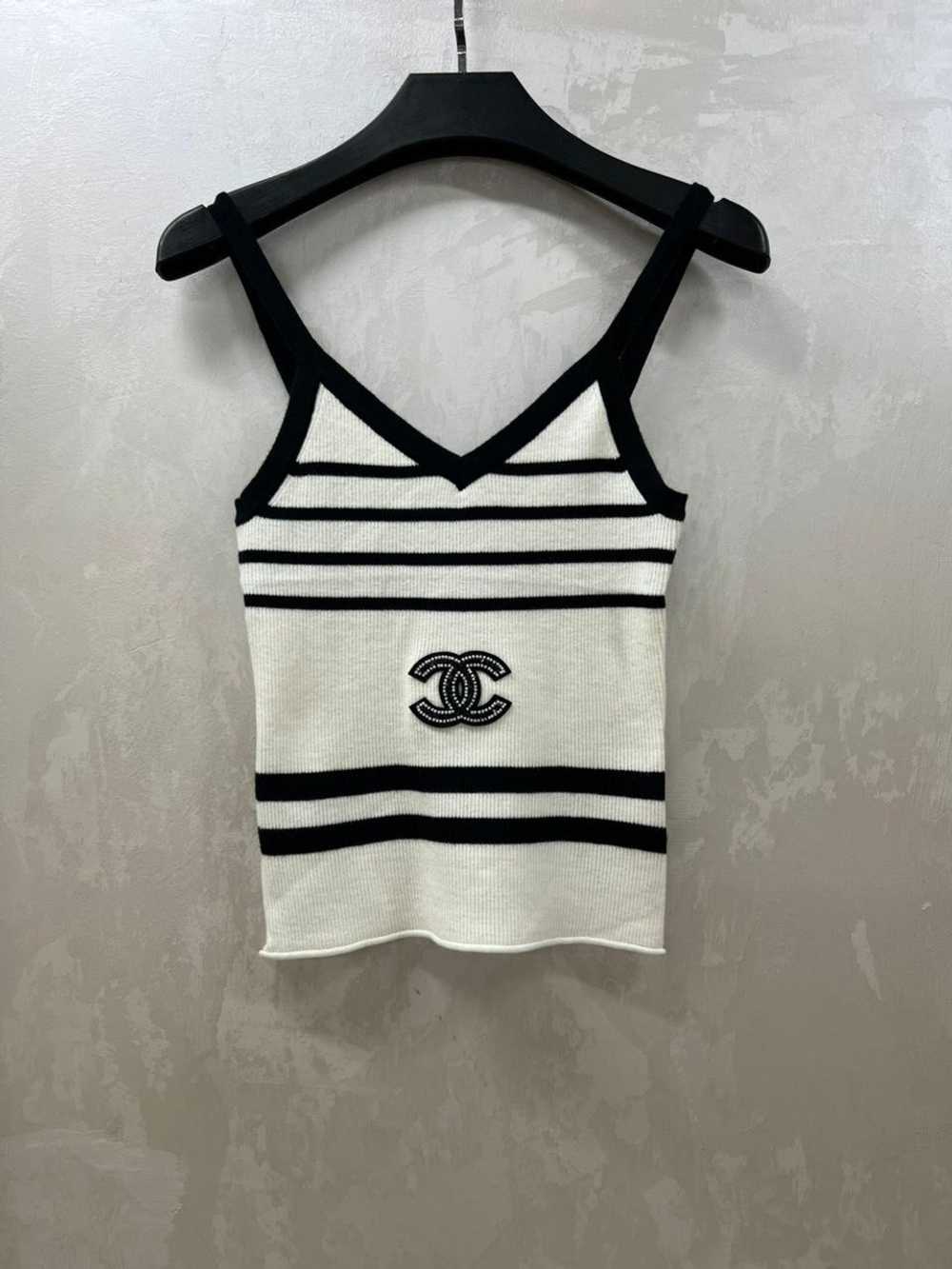 Топ CHANEL