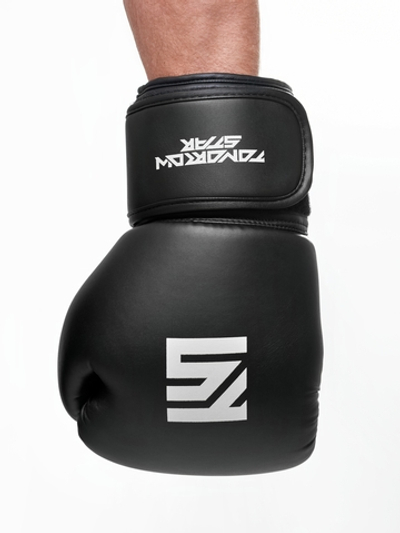 Перчатки для бокса черные Tomorrow star
