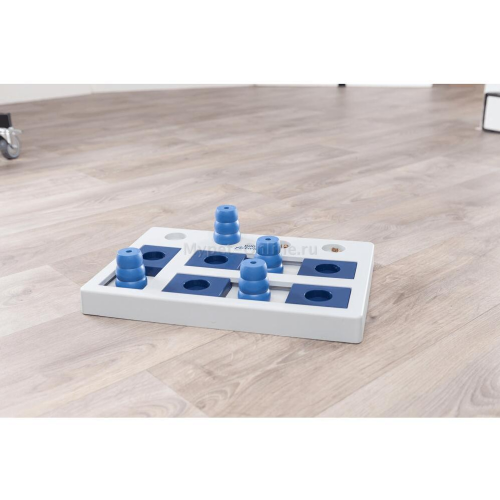 Игрушка для собак Trixie Chess, размер 40х10х27см.