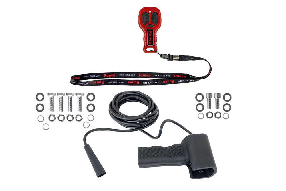 Лебёдка автомобильная электрическая 12V Runva 11000 lbs 5000 кг (влагозащищенная) синтетический трос