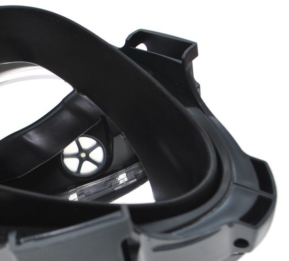 Маска полнолицевая Oceanreef ARIA QR+ для сноркелинга, с держателем камеры черный/белый