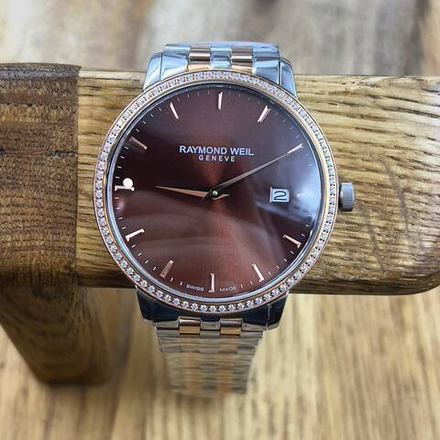 Часы Raymond Weil