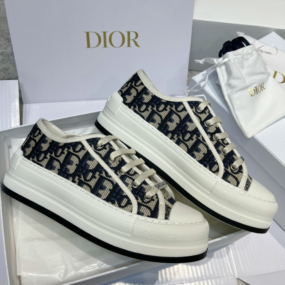 Christian Dior Walk'n'Dior Sneaker