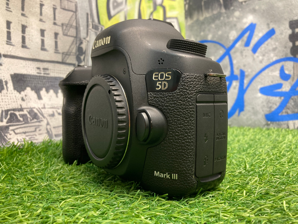 Canon EOS 5D Mark III 31.000 кадров
