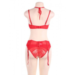 Комплект белья красный: бра, стринги и пояс с ремешками (размер M-L)