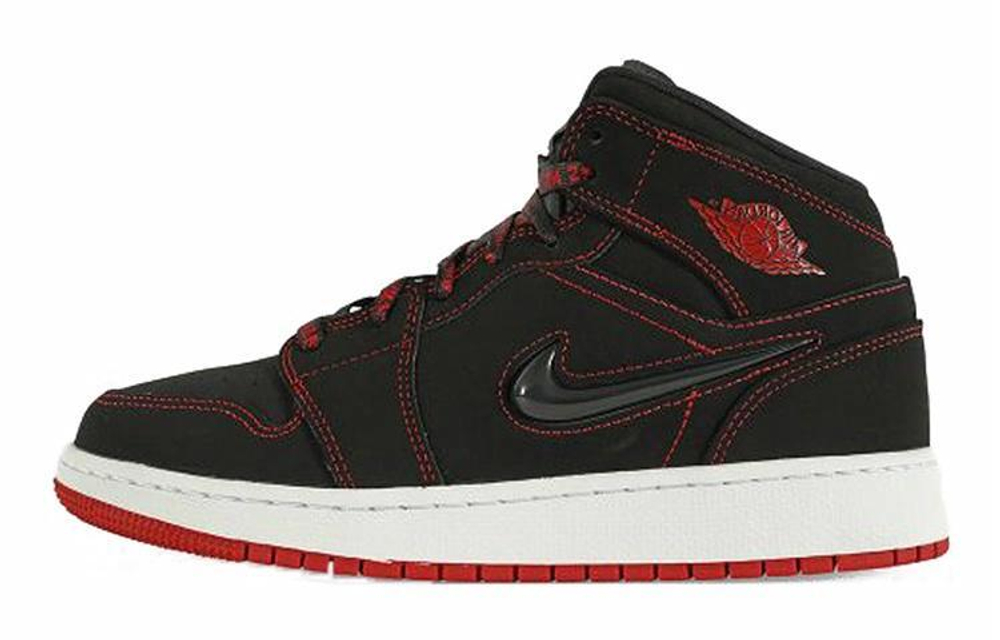 Кроссовки Jordan Air Jordan 1 Come Fly With Me GS (Подростковая размерная сетка)