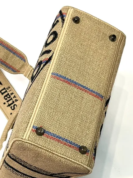 Сумка женская Dior Lady D-lite, модель среднего формата бежевый