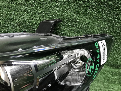 Фара левая Mazda CX-5 2 (2017-2021) LED