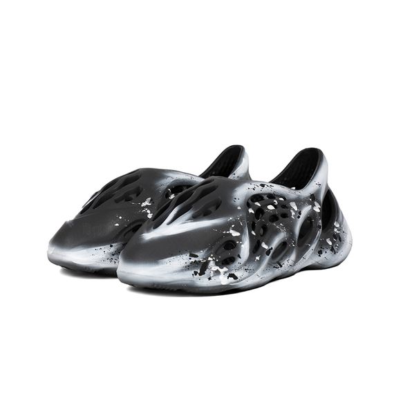 Adidas Originals Yeezy Foam Runner 'Black White'