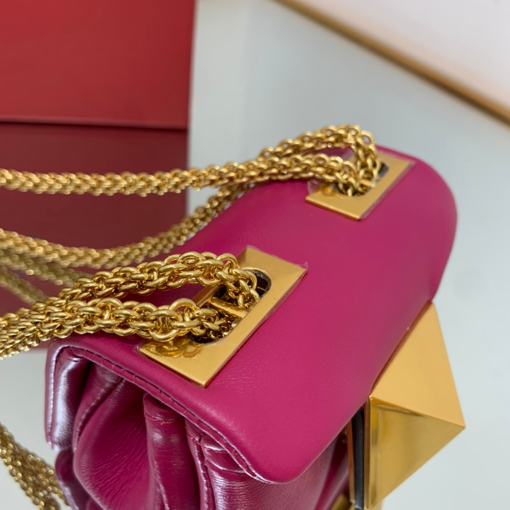Valentino One Stud Micro Bag with Chain 11 cm