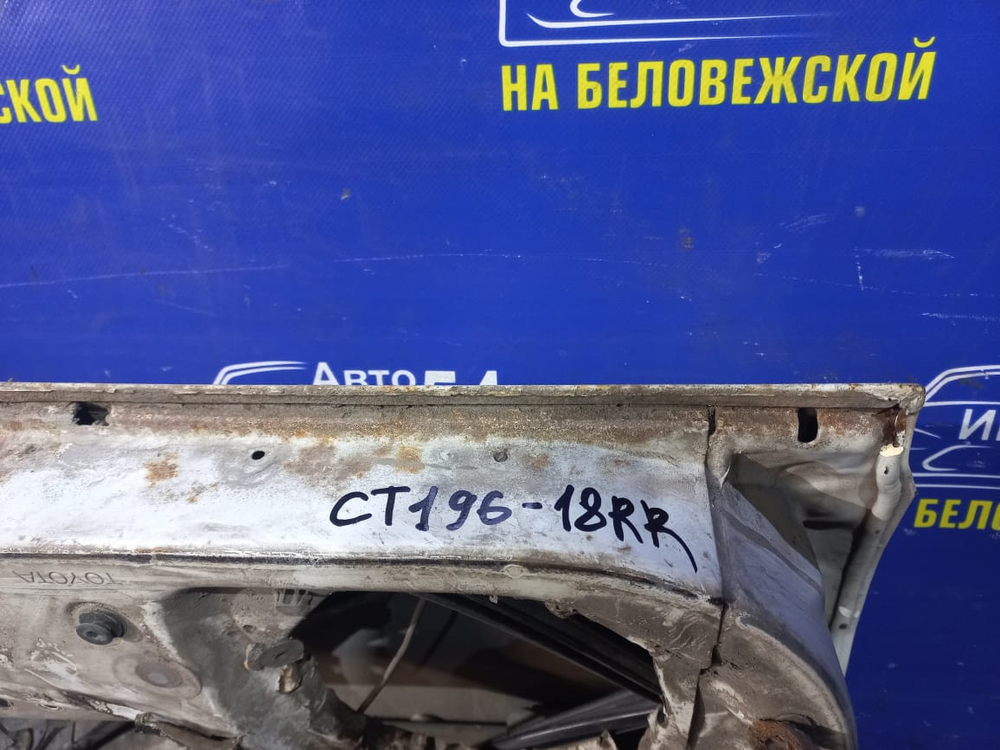 Дверь задняя правая TOYOTA CALDINA 1992-1996