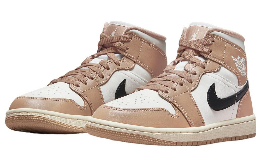 Кроссовки Jordan Air Jordan 1 Mid (Женская размерная сетка)