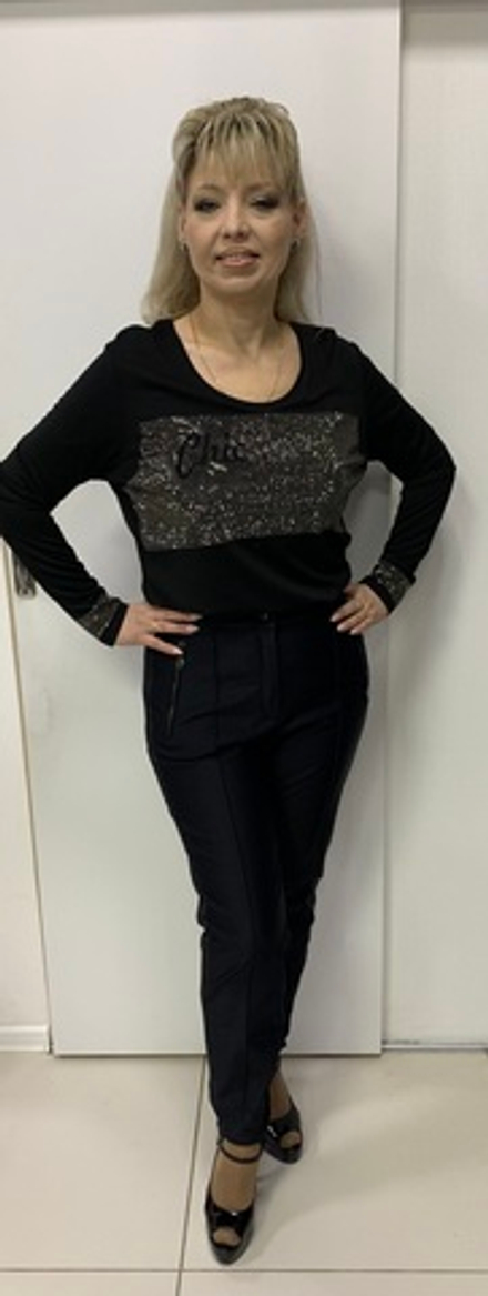 Черная туника с длинным рукавом и стразовым принтом