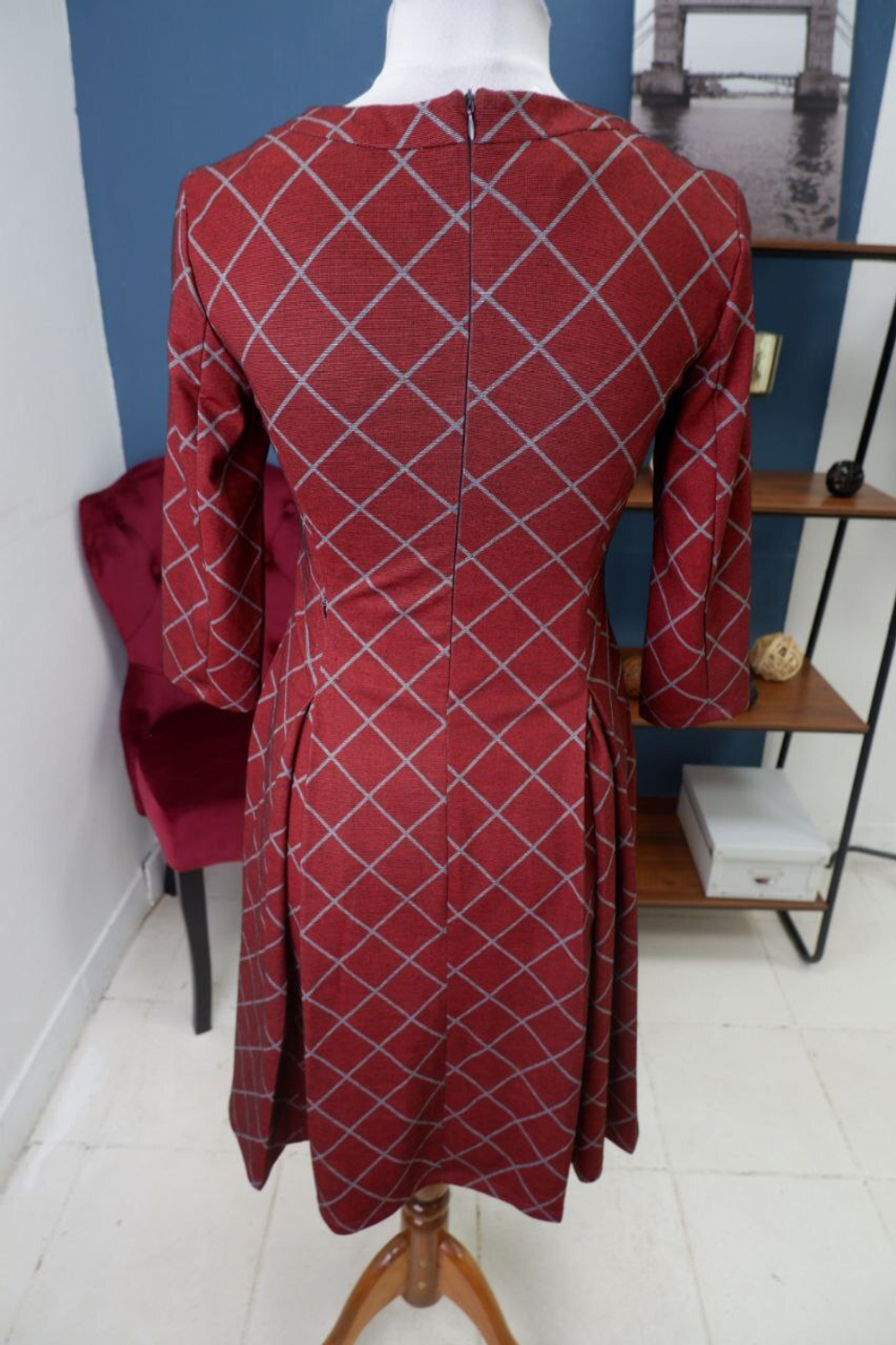 Платье Deniza сдержанное 44 размер, новое