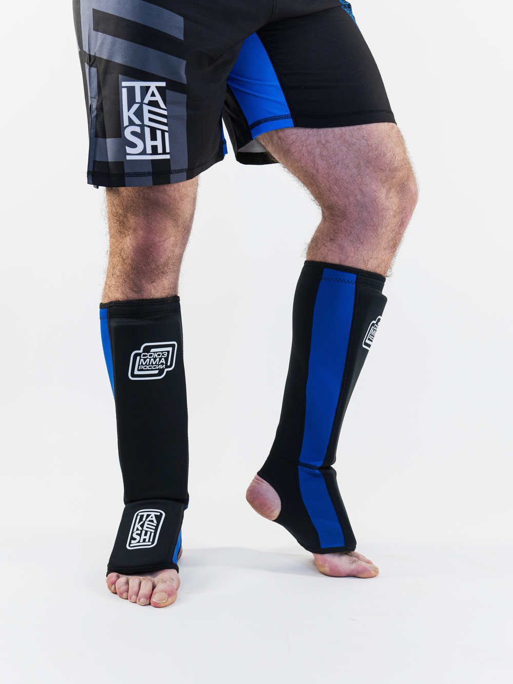 Защита голени формованная TFG Союз  ММА неопрен черно-синий