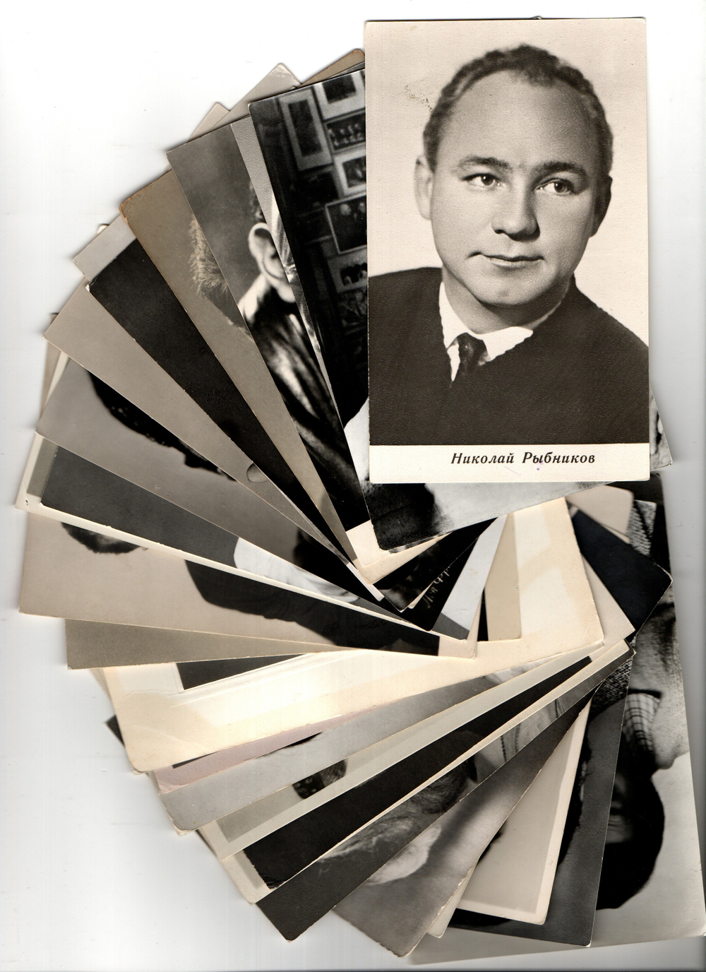 №23 Открытки Артисты и актёры СССР 1960–1970-е г. 25 штук. Чёрно-белые, чистые, без повторов