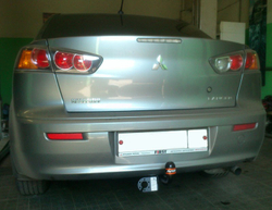Фаркоп на Mitsubishi Lancer седан 2007-2012 без подрезки бампера. Тип шара: A. Нагрузки: 750/50 кг, MI 19