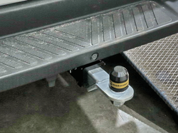 Фаркоп Motodor для Dongfeng K32; K33 (со ступенькой) 98604-E