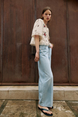 ZARA ДЖИНСЫ Z1975 WIDE-LEG СО СРЕДНЕЙ ПОСАДКОЙ И ЗАУТЮЖЕННЫМИ СТРЕЛКАМИ, ГОЛУБОЙ