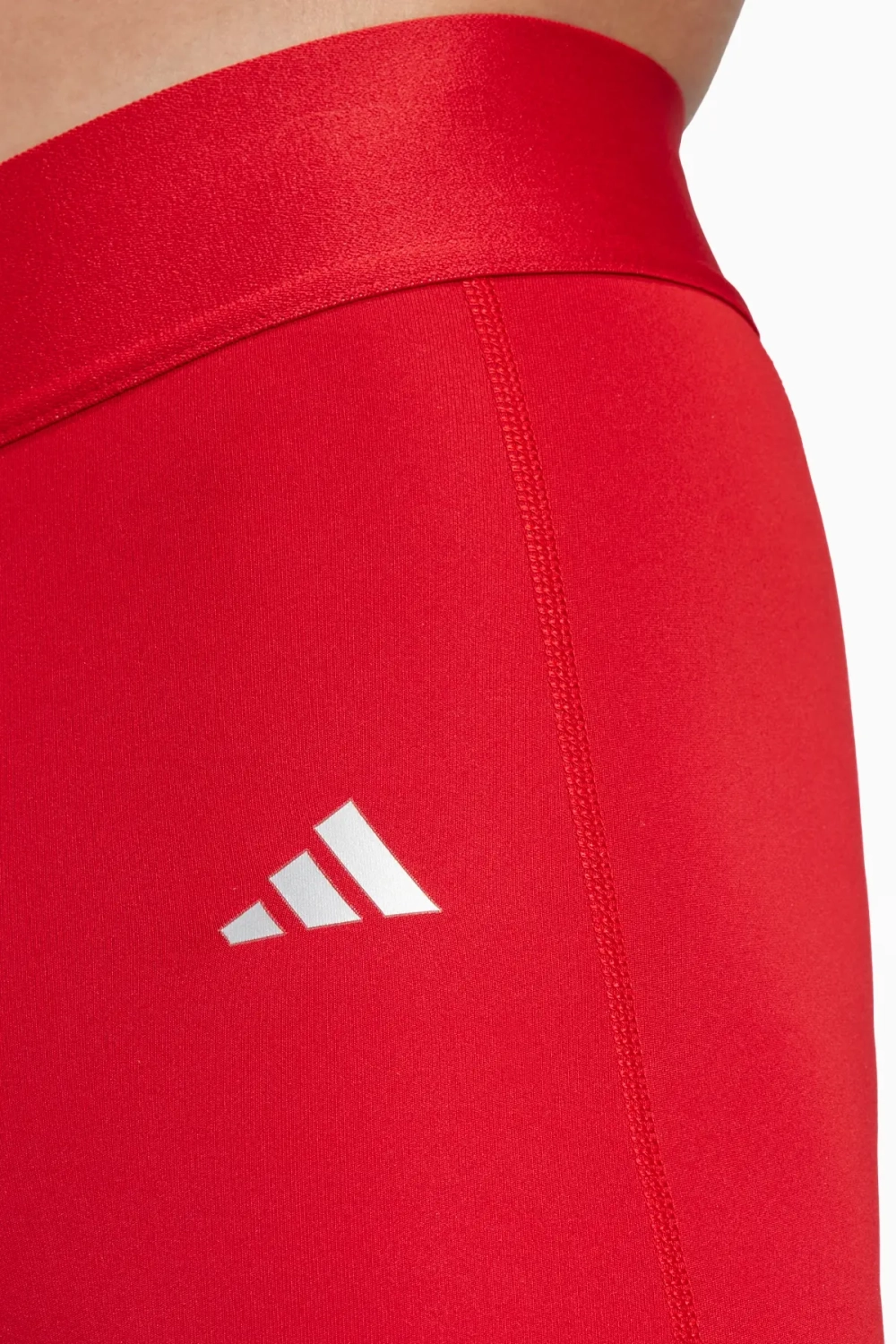 Термошорты adidas Techfit Short Tight - красный