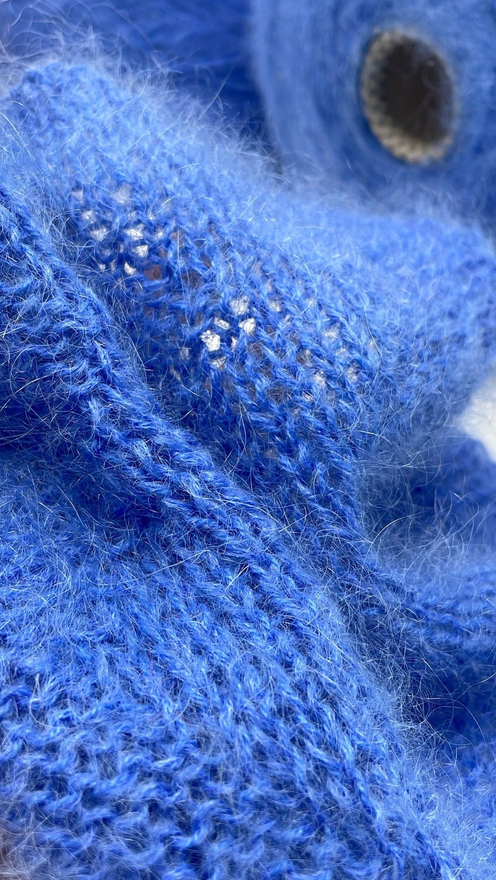 Filati Italiani S.P.A. 30% кашемир 50% супер кид мохер 20% полиамид