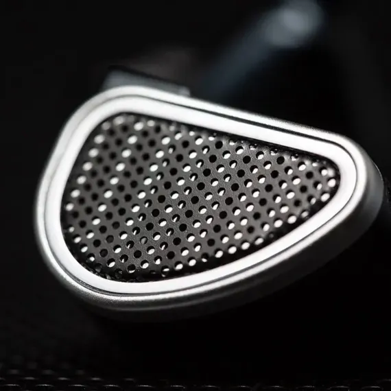 64 Audio Duo