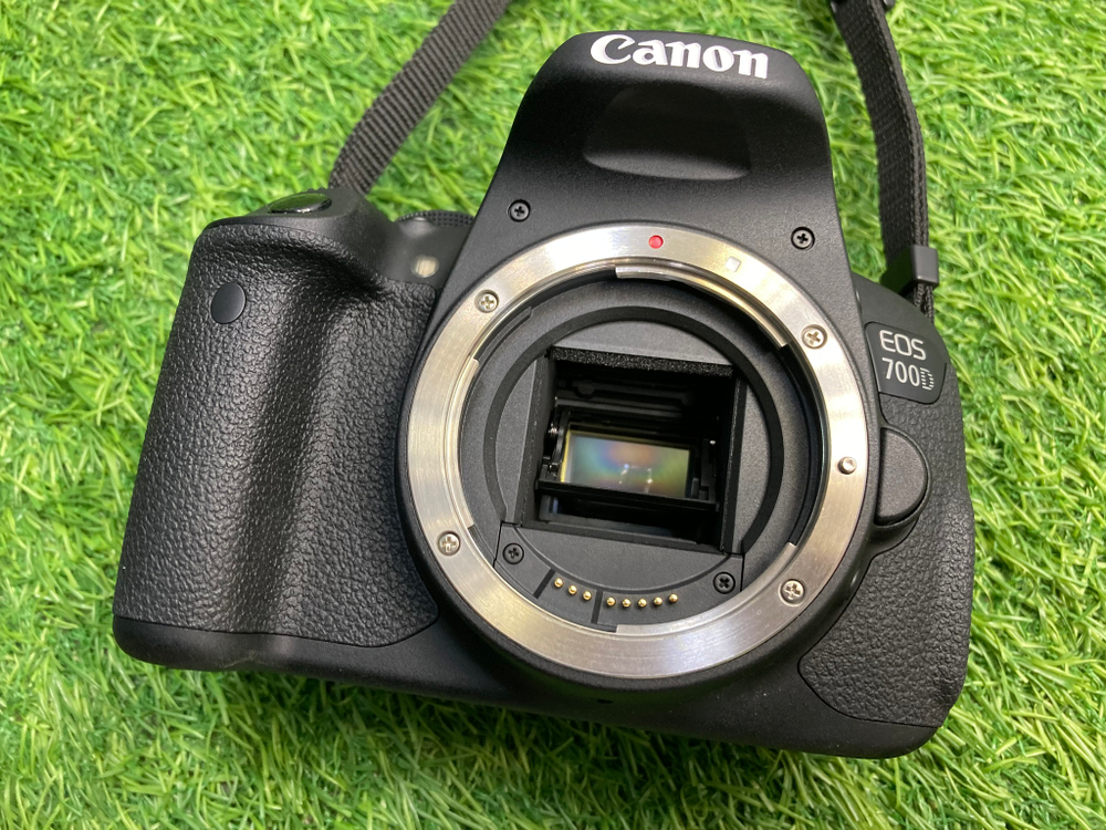 Canon EOS 700D 1.220 кадров