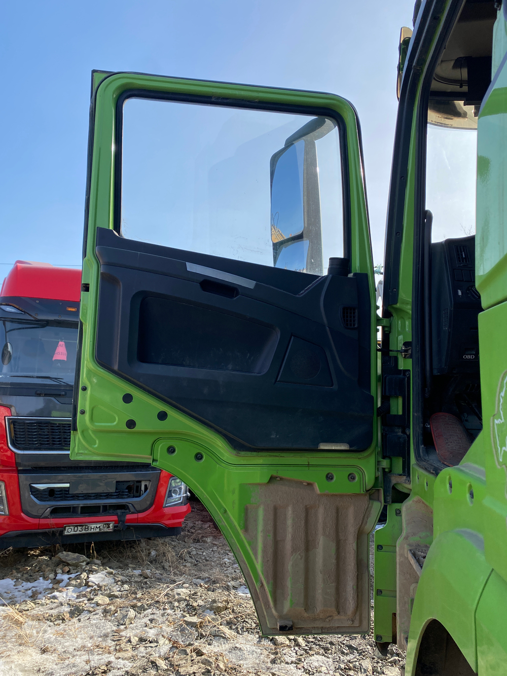 Shacman (Shaanxi) SX* 6x6 Самосвал SX32586T385 (Дизельный, 11,6 л, 369 л.с., МТ)