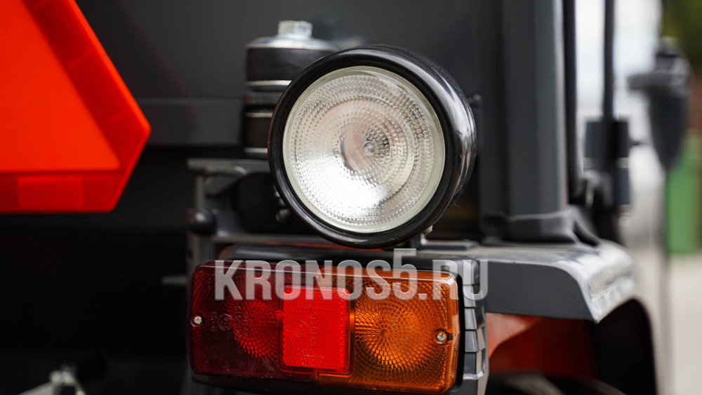 Трактор Kubota | Кубота B2441С 9+3 (Kubota India) STD agri 7.00-12 / 8.3-20 (с ПСМ)